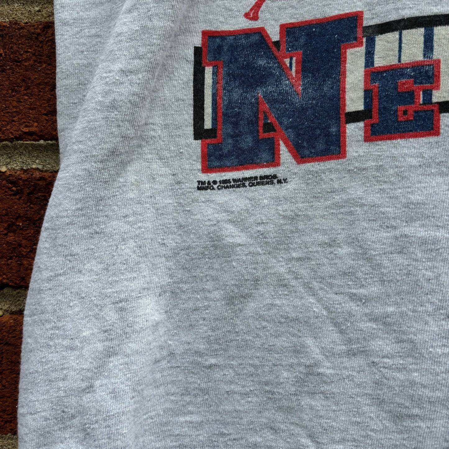 Vintage 90s New York Yankees Looney Tunes Graphic Tee